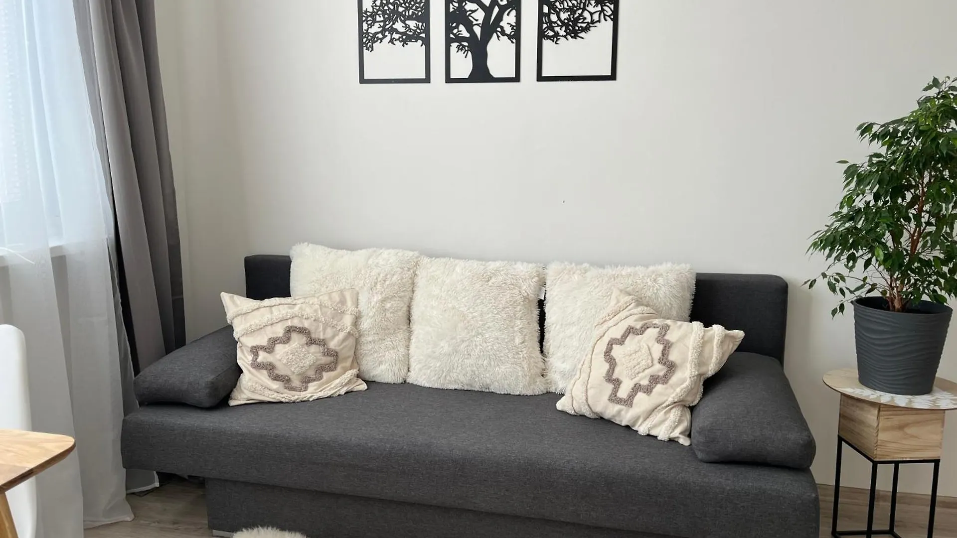 Apartmán Sunny Minimalistic Flat Near Metro Opatov Praha